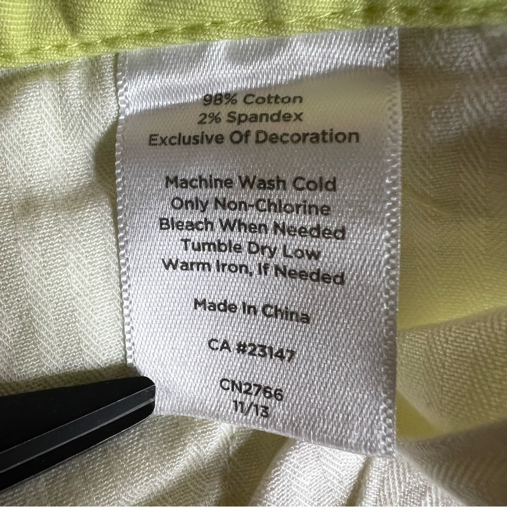 Talbots The Weekender Chino Pants Yellow Size 12 - Picture 4 of 4